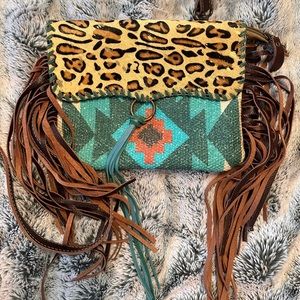 Myra western crossbody